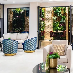 Aprilis Deluxe Istanbul